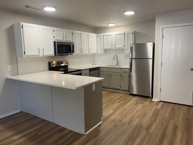 Interior Photo - The Ridges at Bentonville