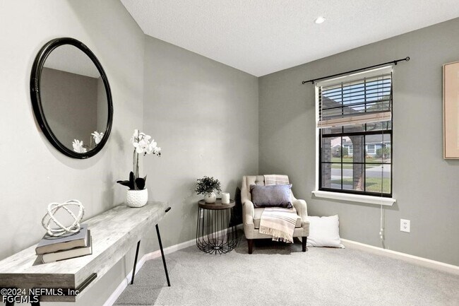 Foto del edificio - 2743 Moorsfield Ln