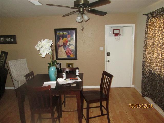 Foto del edificio - 1219 Vivienne St