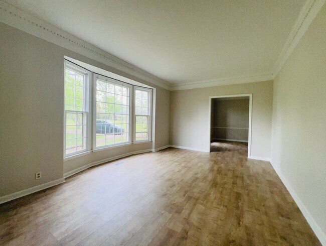 Foto del edificio - Newly Renovated Home on Quiet Neighborhood