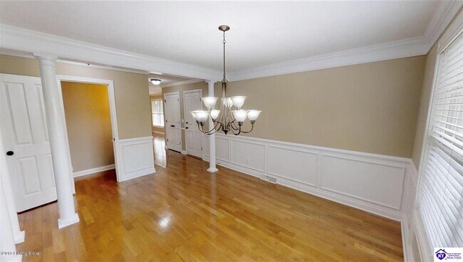Building Photo - 132 W Mandarin Ct