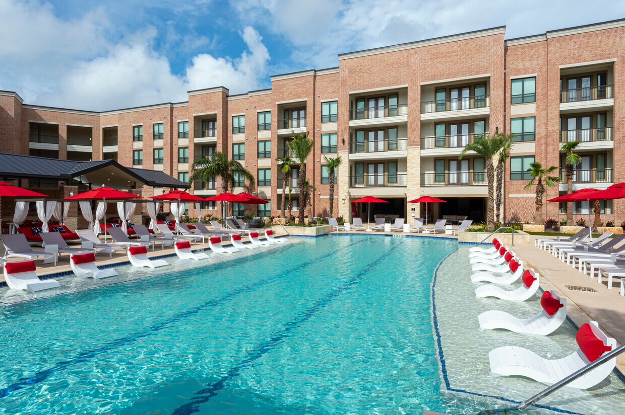 Boardwalk Lofts Apartments 122 Lakeview Way Katy, TX