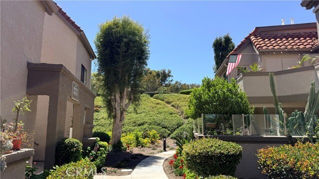 Foto del edificio - 28141 Montecito