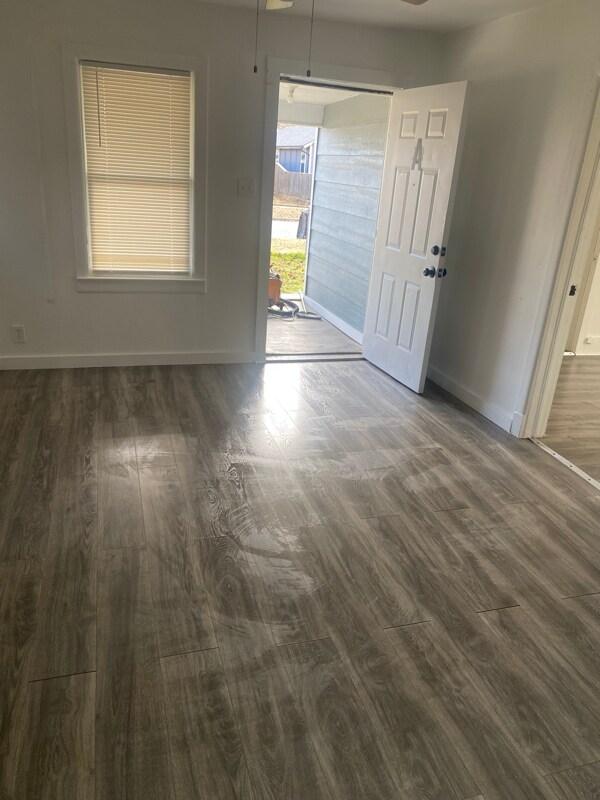 Foto del edificio - 732 N Victor Ave