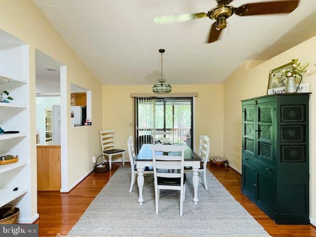 Foto del edificio - 200 Pine Valley Rd