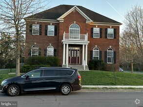 Building Photo - 41811 Bristow Manor Dr
