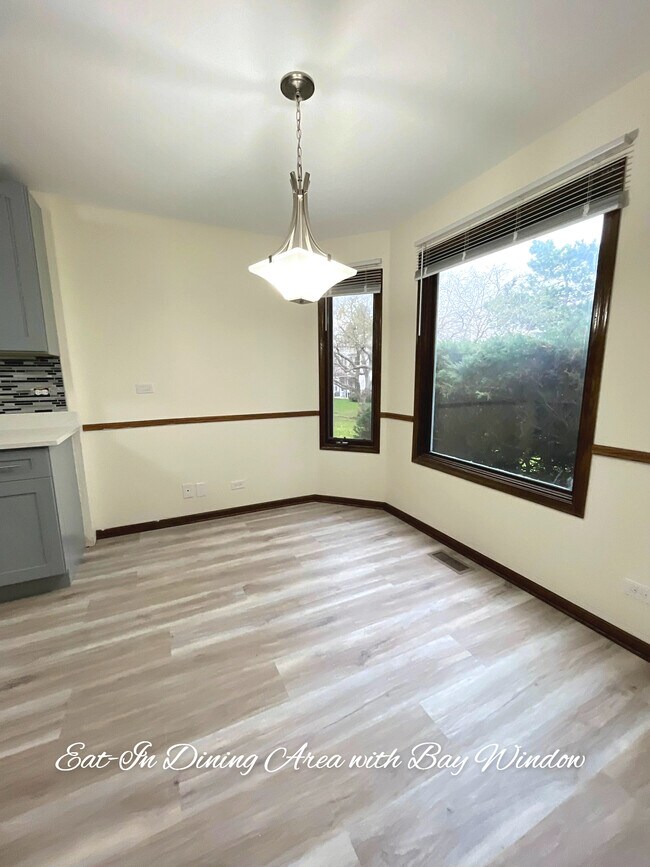 Building Photo - 113 Red Fox Ln