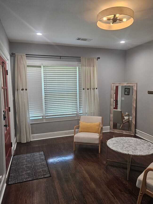 Foto del edificio - 3 Bedroom 2.5 bath home