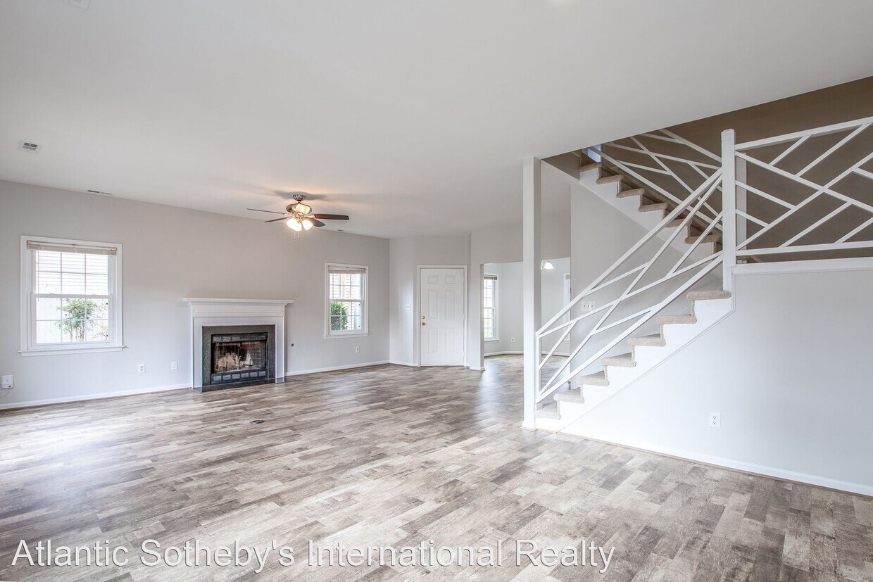 Primary Photo - 3 br, 2.5 bath House - 937 Willow Point
