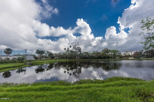 Building Photo - 762 Aquatic Dr