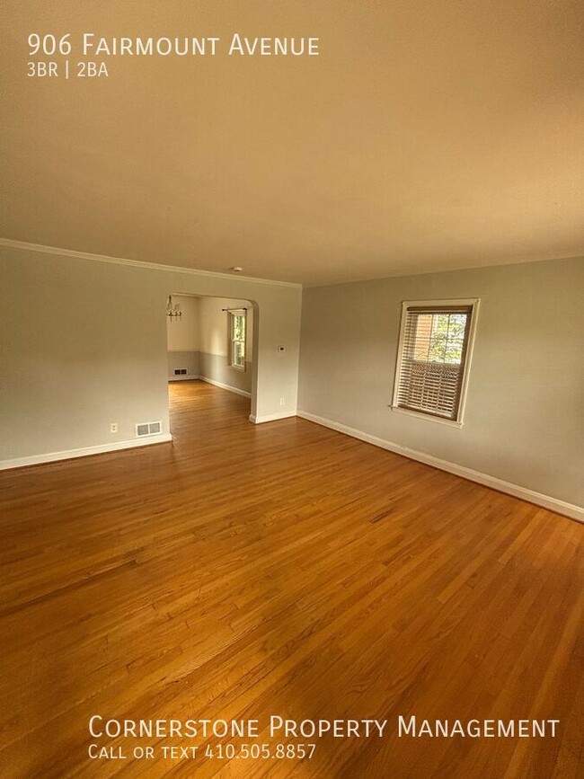 Foto del edificio - 906 Fairmount Ave