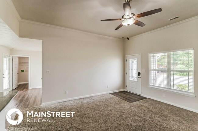 Building Photo - 6106 Larkgrove Dr