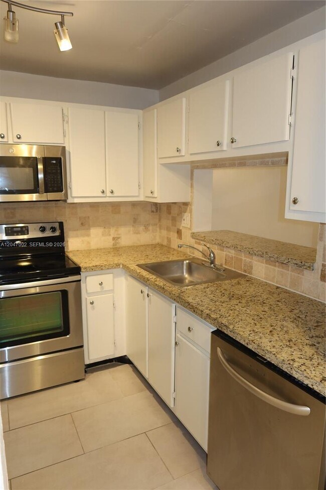 Foto del edificio - 10835 SW 112th Ave
