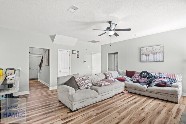 Foto del edificio - 543 Thorp Circle