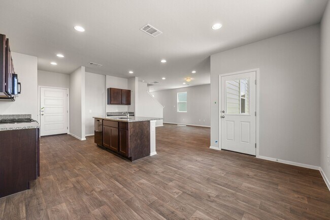 Building Photo - Brand New Home in Hymeadow!!!