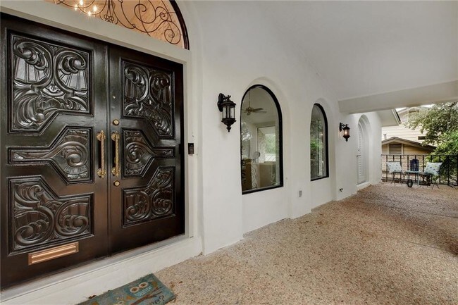 Foto del edificio - 4506 Cat Mountain Dr