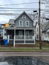 Building Photo - 8 S Union St