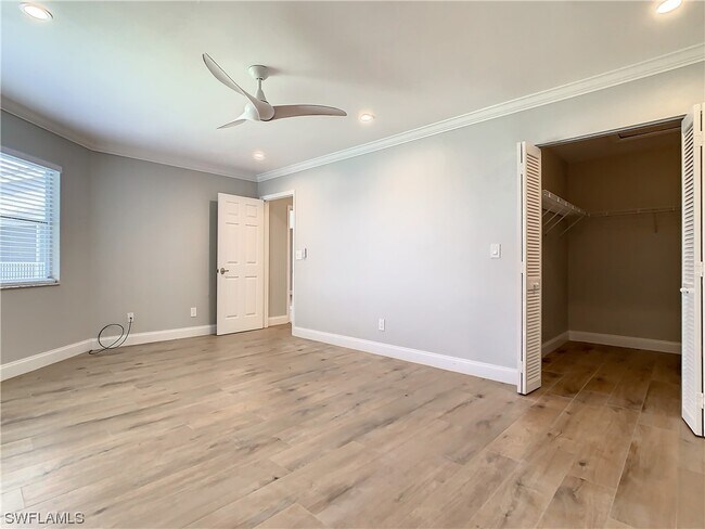 Foto del edificio - 2571 Citrus Lake Dr