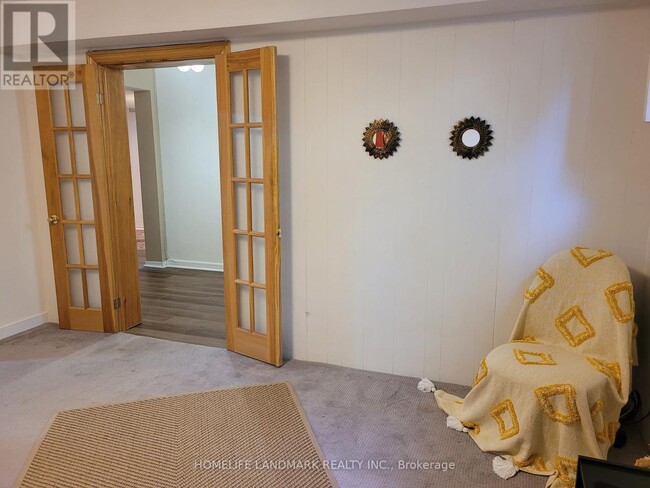 Building Photo - 30 Sumner Heights Dr