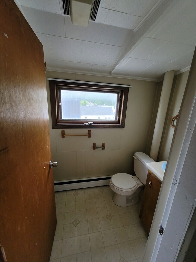 Foto del edificio - 41 E Main St