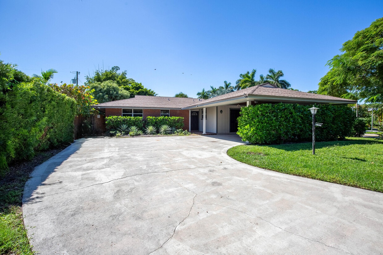 Foto principal - 187 Auburn Dr