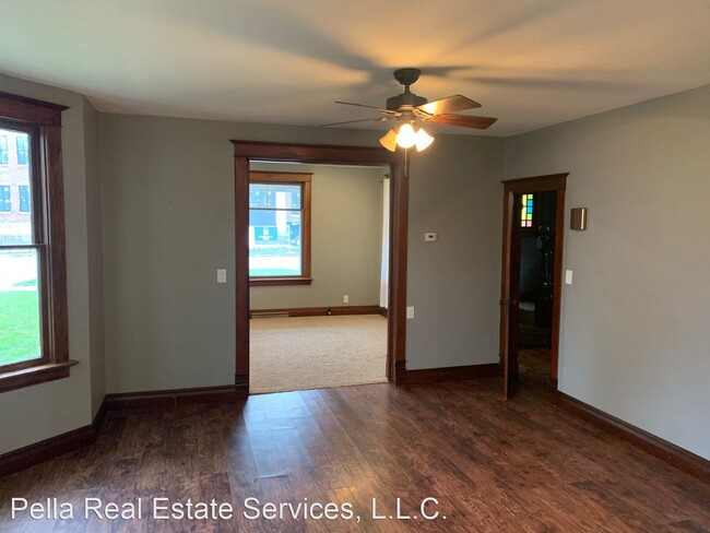 Building Photo - 3 br, 1 bath House - 404 Main Street