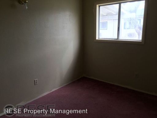 Building Photo - 361 S 300 W