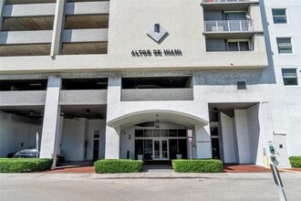 Building Photo - 1 Glen Royal Pkwy