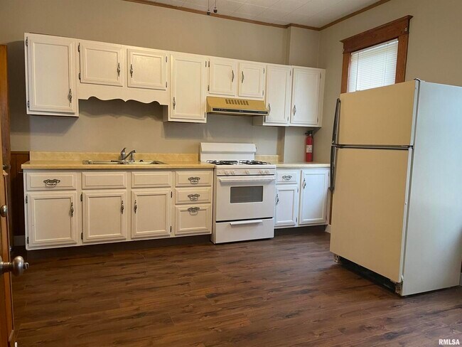 Foto del edificio - 1721 W 16th St