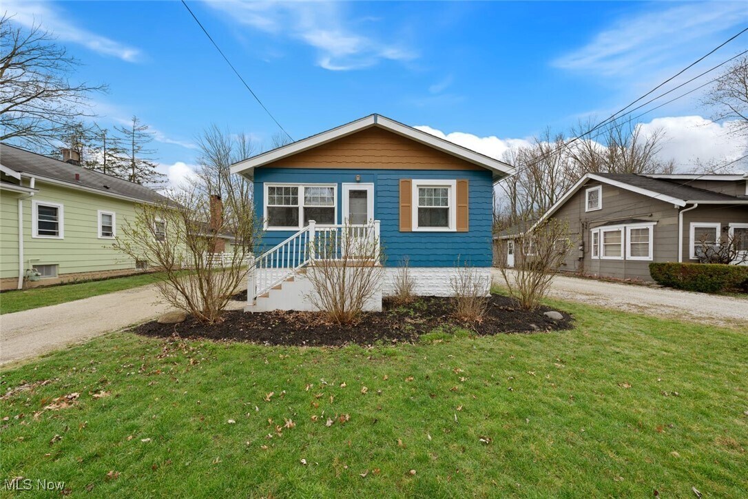 27279 Dunford Rd Westlake, OH 44145 – photo 1 of 34