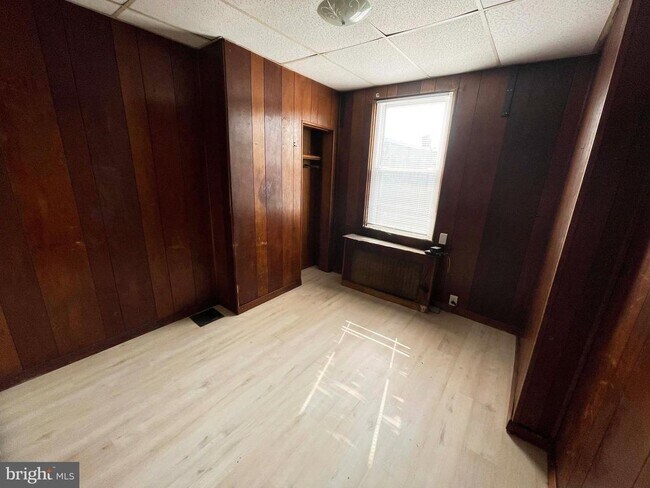 Foto del edificio - 3244 E St
