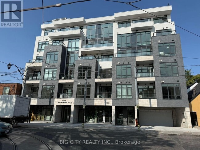 Building Photo - 800-800 Broadview Ave