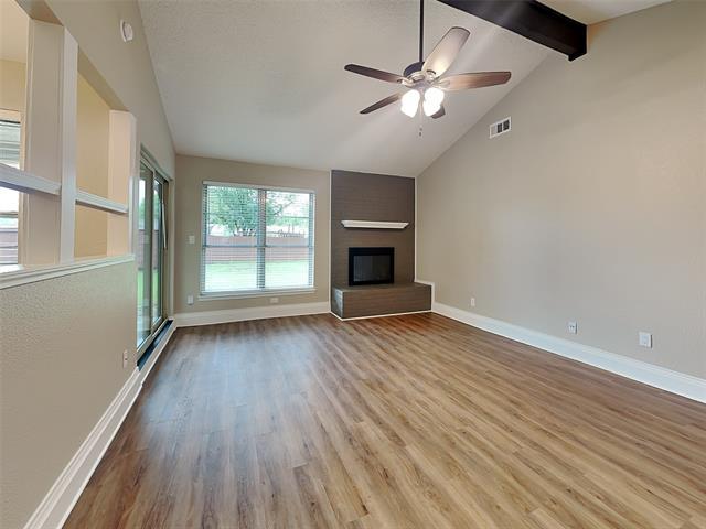 Building Photo - 521 Lottie Ln