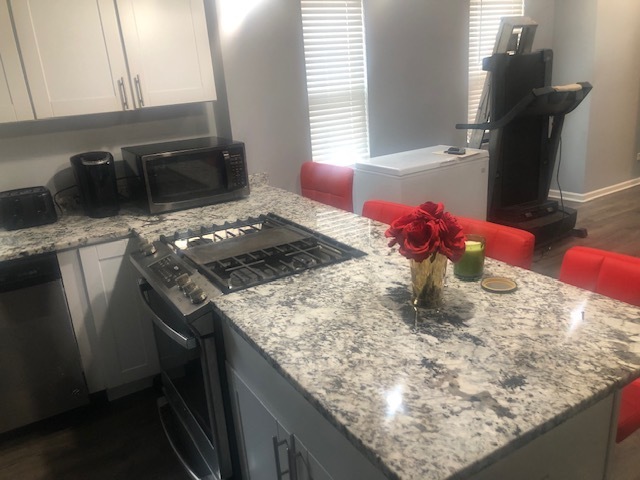 Foto del edificio - 5952 W Rice St