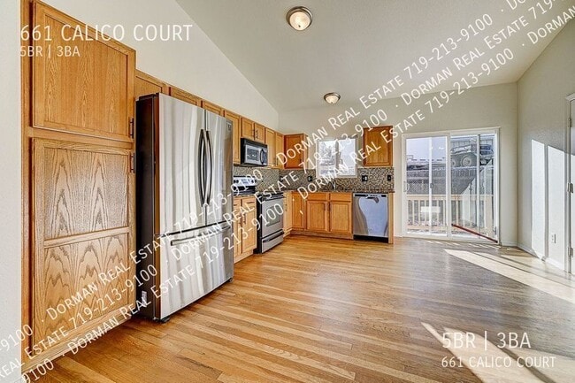 Building Photo - 661 Calico Ct