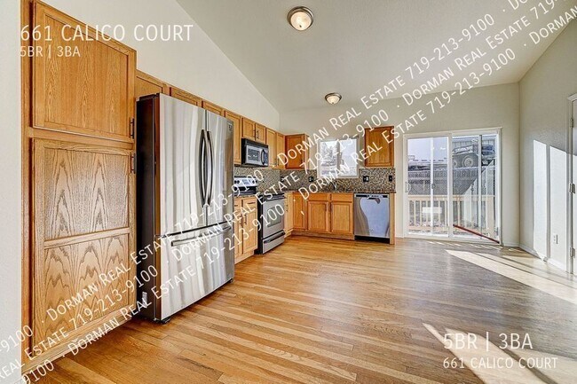 Foto del edificio - 661 Calico Ct