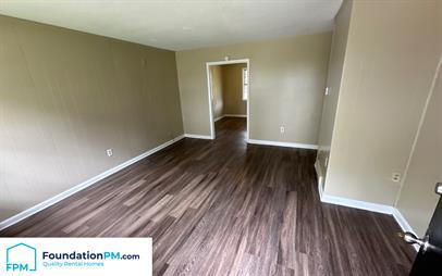 Building Photo - "Charming 3-Bedroom Gem in Memphis with Cozy 966 Sq. Ft. Living Space!"