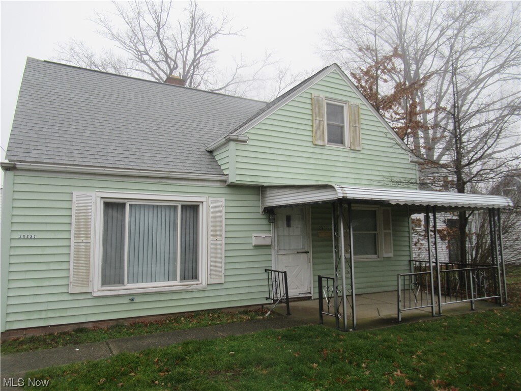 Primary Photo - 29237 W Willowick Dr