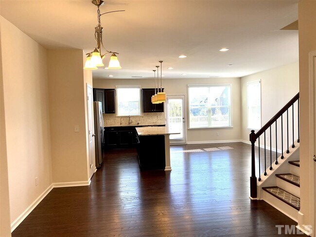 Building Photo - 1125 Little Gem Ln