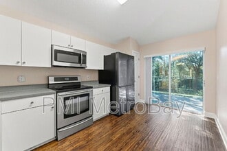 Building Photo - 15016 Deer Meadow Dr