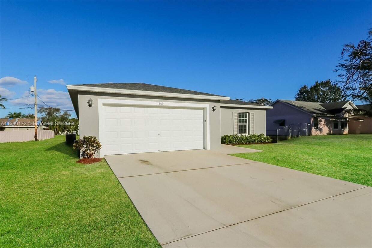 1809 SW Cameo Blvd, Port Saint Lucie, FL 34953 House Rental in Port