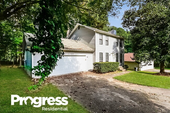 Building Photo - 887 Forest Pointe Way