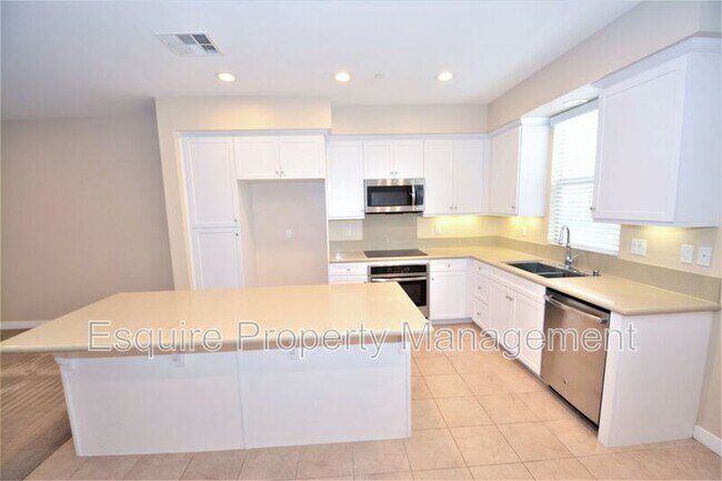 Foto del edificio - 205 Westpark Ct