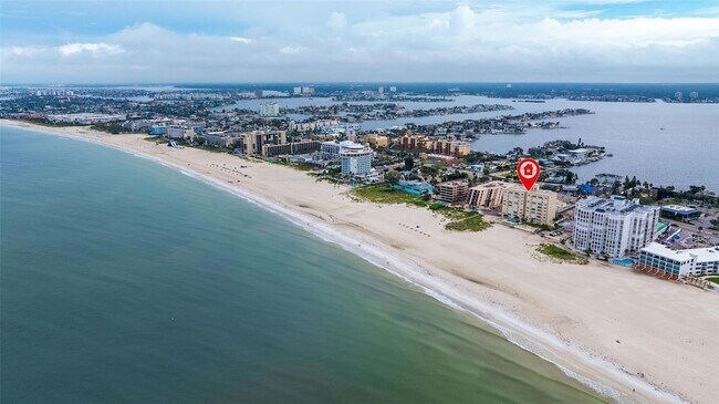 Foto del edificio - 5000 Gulf Blvd