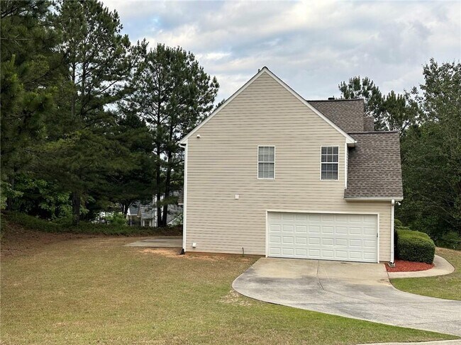Building Photo - 2353 Heatherton Cir