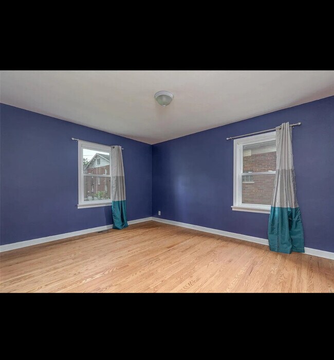 Foto del edificio - 1108 Ferguson Ave