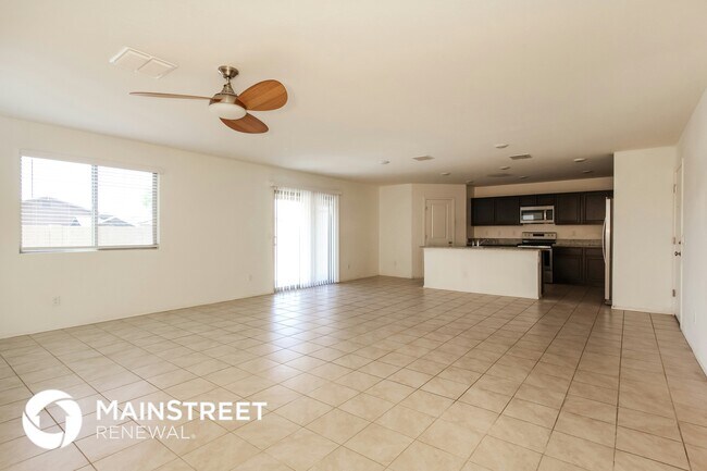 Foto del edificio - 25399 W Lincoln Ave