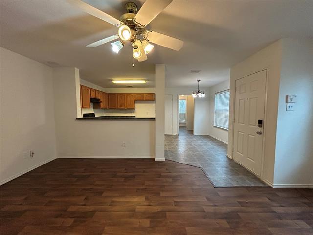 Foto del edificio - 10745 Many Oaks Dr