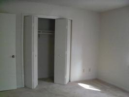 Foto del edificio - Like new 2 bedroom/1bath duplex