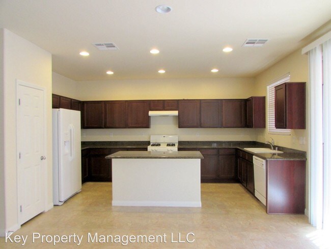Building Photo - 4 br, 2.5 bath House - 269 Garden Trellis Ct
